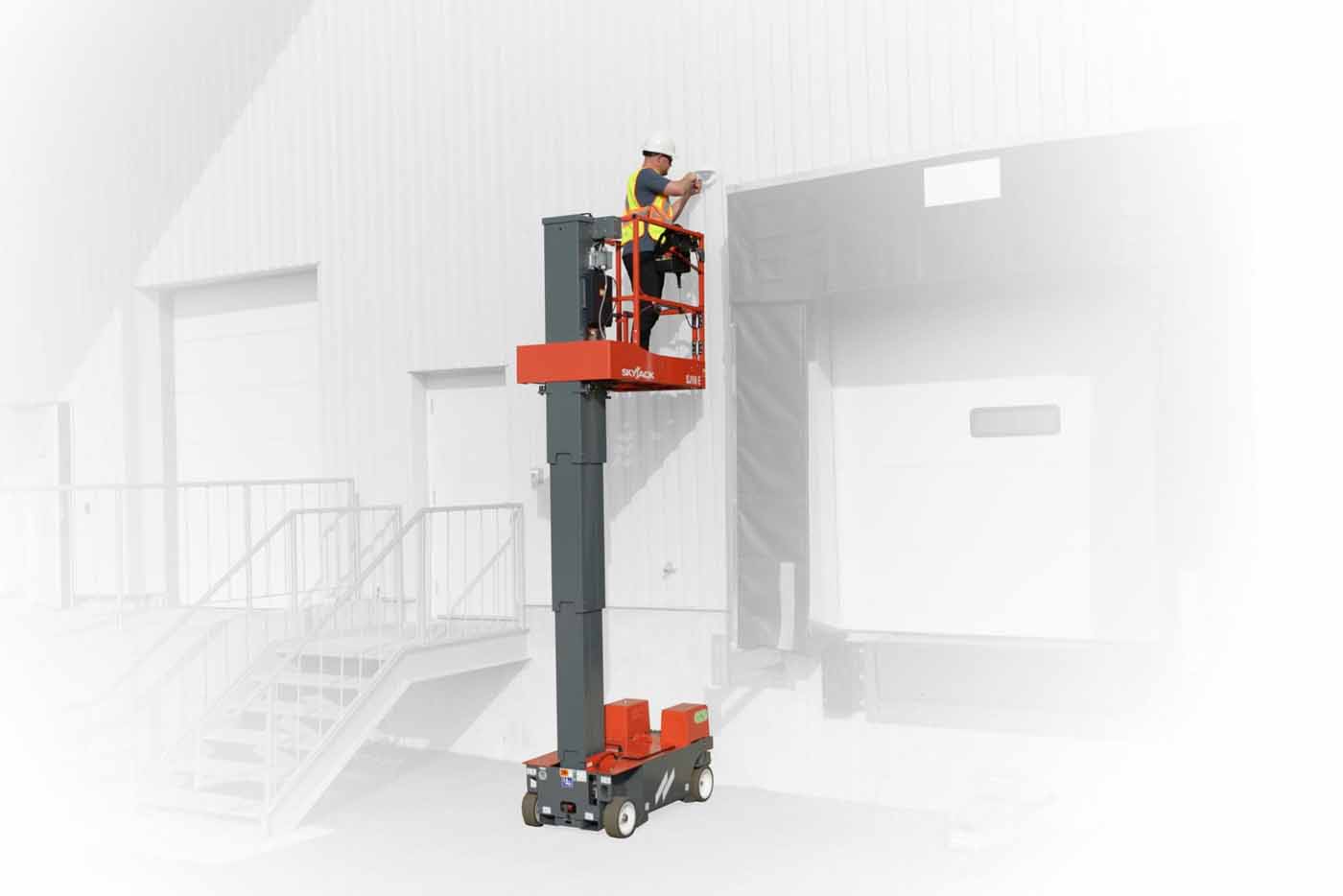 Mast Lift for Hire at Castle Access